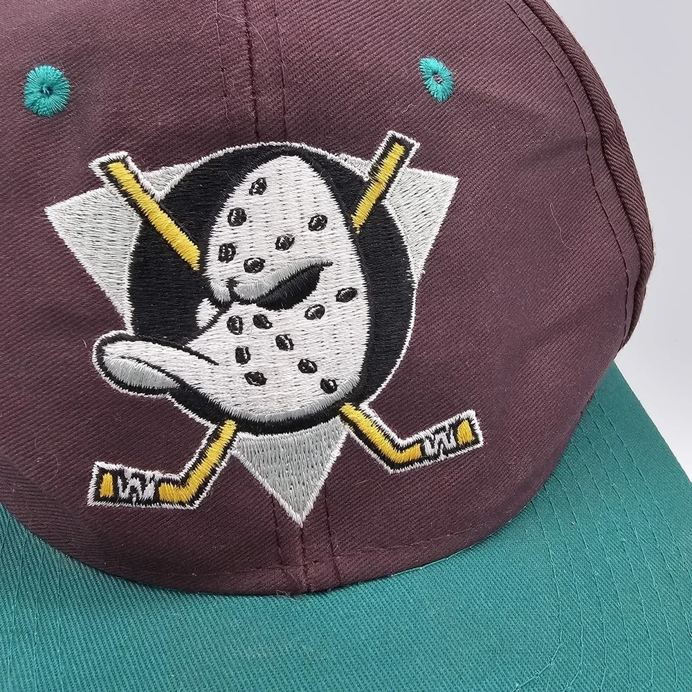 Vintage Anaheim Mighty Ducks Logo 7 NHL Snapback Hat Cap Blockhead Logo Disney